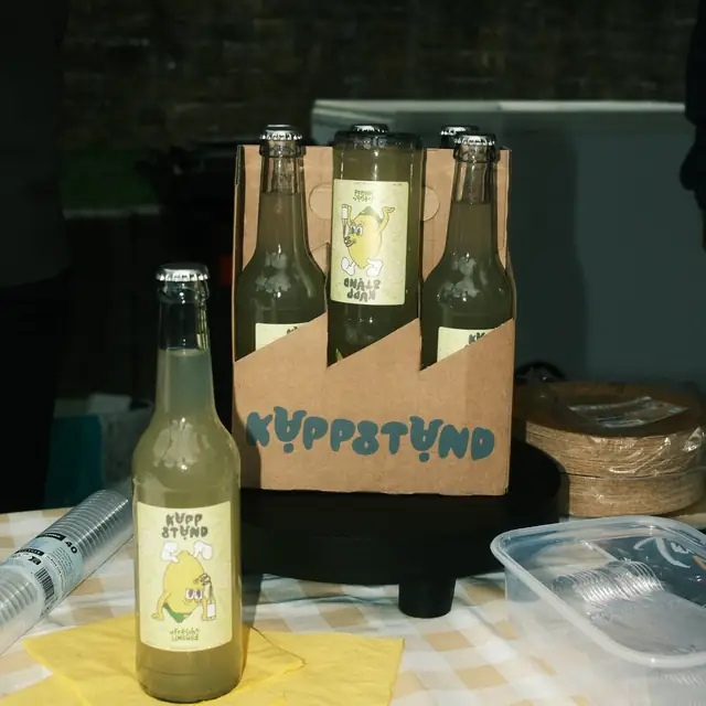 Kappstand 6er Pack um Stand